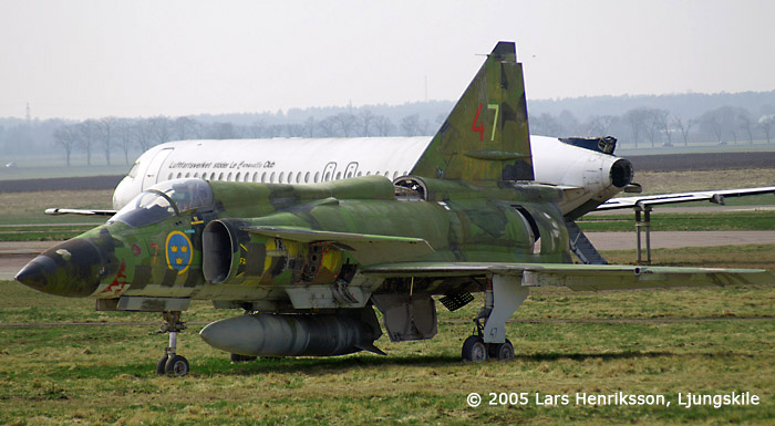 Swedish Attack Aircraft AJ 37 Viggen. Air Force number 37047. Marking from its active time at Wing F7, Stens. Here at the fire and rescue training site at Halmstad