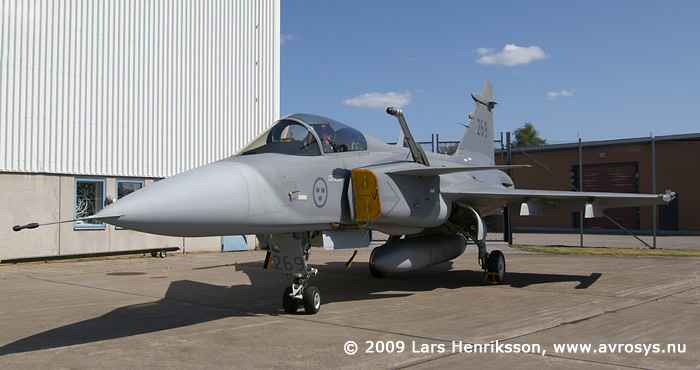 Swedish Air Force mulit-role fighter aircraft JAS 39C Gripen. Photo Lars Henriksson, www.avrosys.nu