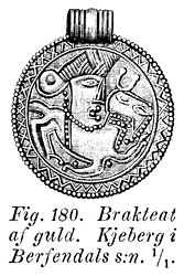 Brakteat (pendant) of gold, Iron Age. Bärfendal, Sweden. - Brakteat av guld från järnåldern funnen i Bärfeldal, Bohuslän. - Size 1200 x 1800 px