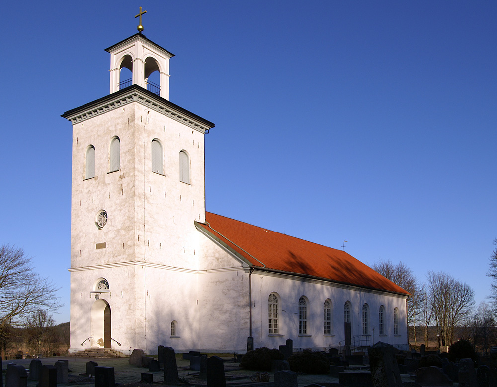 Forshlla kyrka i Bohusln. Foto Lars Henriksson, www.avrosys.nu, 2008